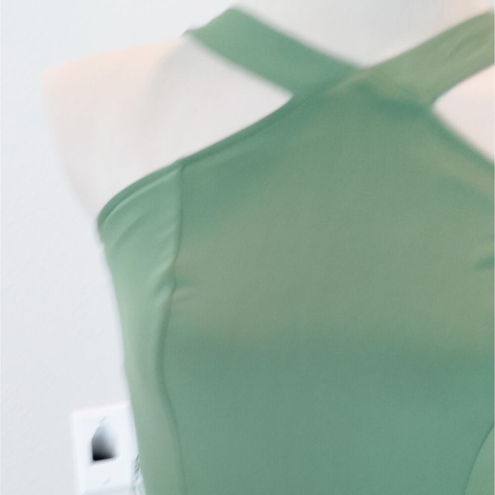 NEW YORK & COMPANY Green Paradise Halter Wide Leg Jumpsuit Cropped Coastal Chic - Picture 12 of 16
